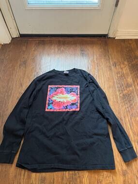 Supreme long sleeve tee